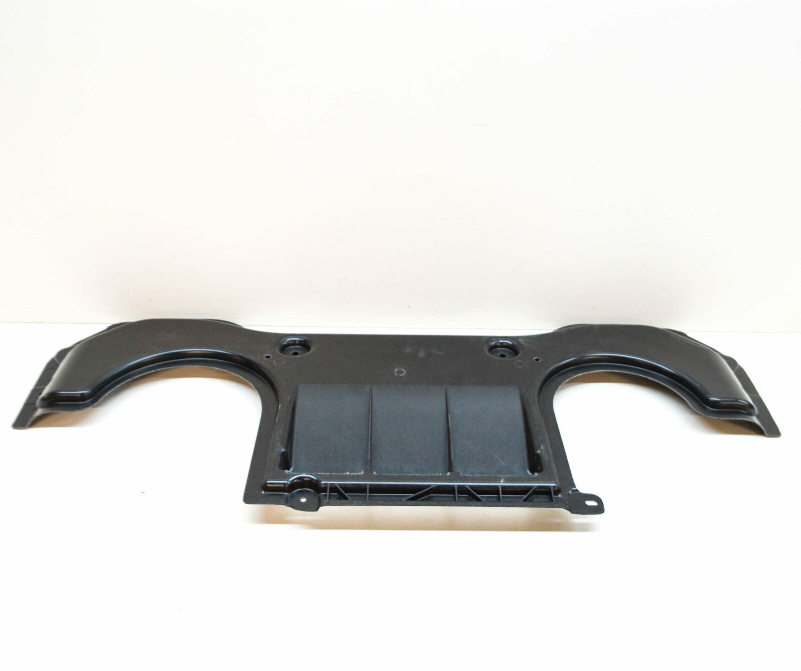 NEW MB ML W166 REAR ENCAPSULATION UNDERCOVER PANEL A1665200523 ORIGINAL 4 NEW MB ML W166 REAR ENCAPSULATION UNDERCOVER PANEL A1665200523 ORIGINAL - Image 4