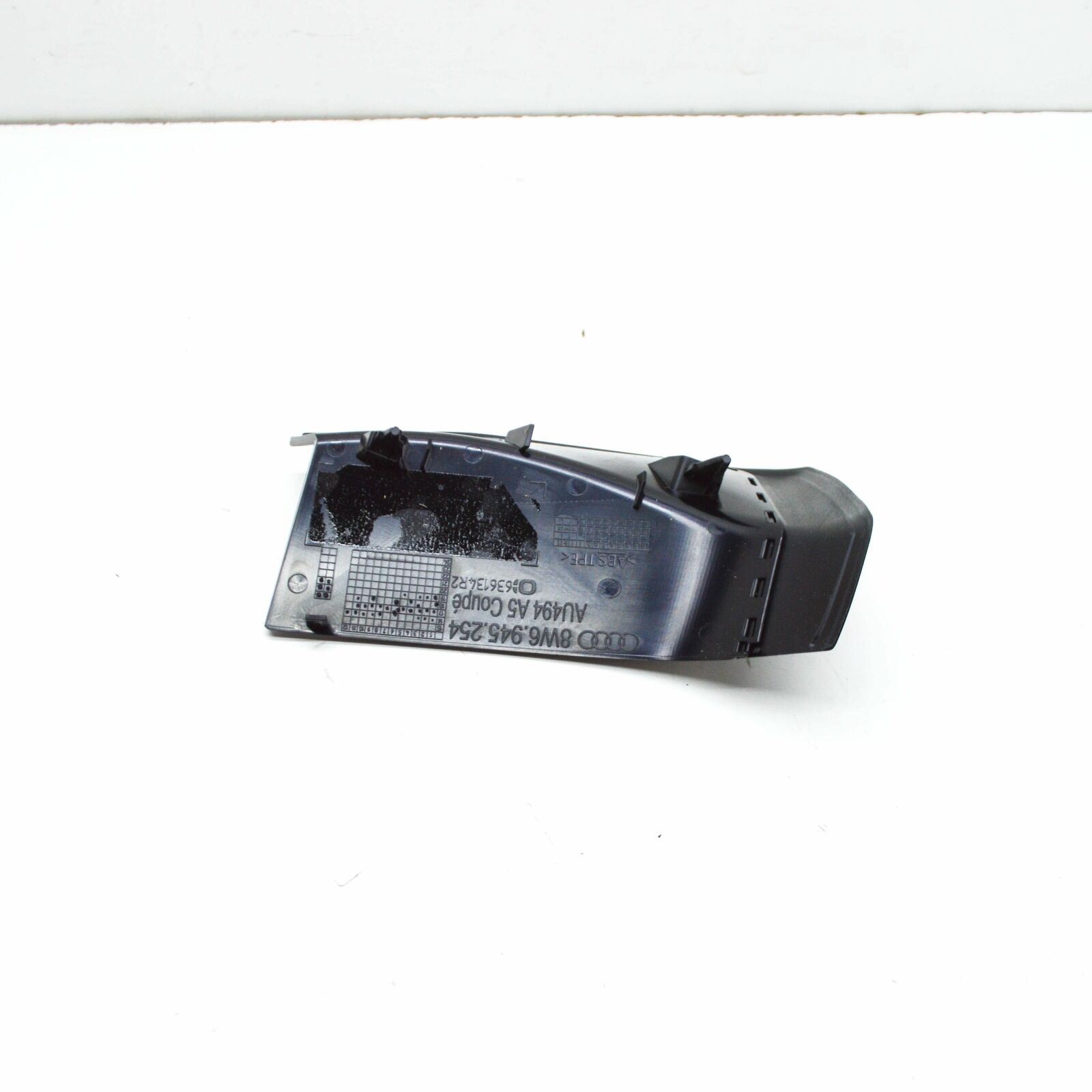 NEW AUDI A5 8W6 REAR RIGHT TAILLIGHT TRIM 8W6945254 ORIGINAL 4 NEW AUDI A5 8W6 REAR RIGHT TAILLIGHT TRIM 8W6945254 ORIGINAL - Image 4