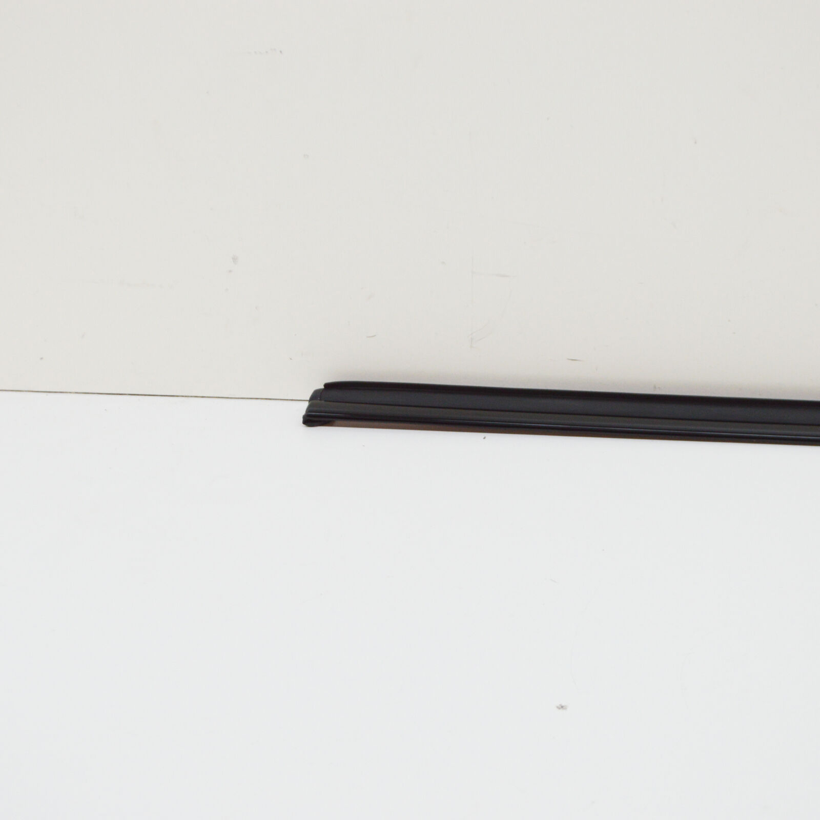 NEW BMW 3 E46 COUPE GASKET RAILING LEFT 51367891911 4 NEW BMW 3 E46 COUPE GASKET RAILING LEFT 51367891911 - Image 4