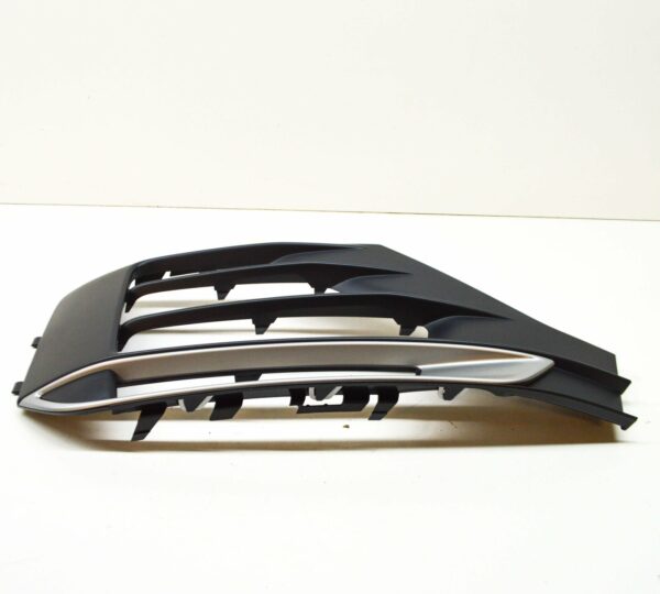 NEW AUDI Q2 GA FRONT RIGHT BUMPER GRILLE 81A8076724W3 - Image 6