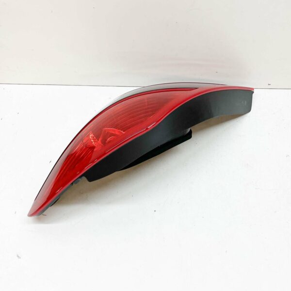 NEW MERCEDES-BENZ SLK R171 REAR RIGHT TAILLIGHT A1718200664 ORIGINAL - Image 4