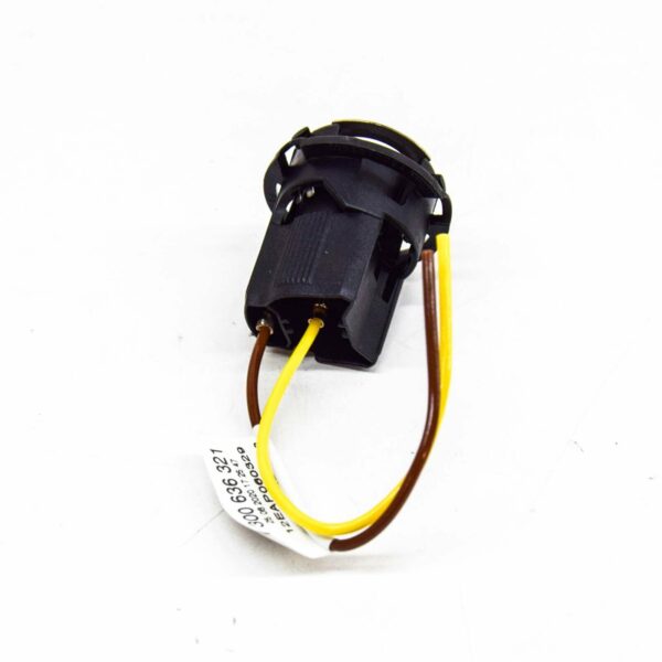NEW AUDI A4 B7 DAY DRIVING HEADLIGHT BULB HOLDER 2 PIN 8E0941669 ORIGINAL - Image 4