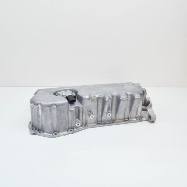 NEW AUDI A3 SPORTBACK 8PA ENGINE OIL PAN 022103601R ORIGINAL - Image 4