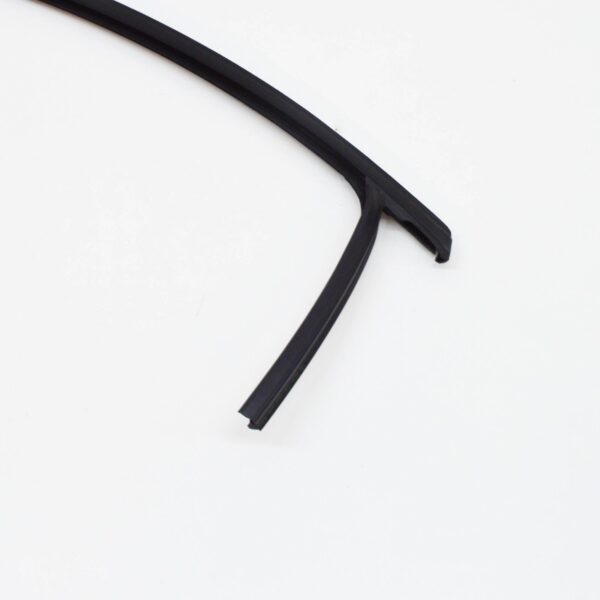 NEW VOLKSWAGEN BEETLE 1C FRONT RIGHT DOOR RUBBER SEAL 1C0837432EB41 ORIGINAL - Image 4