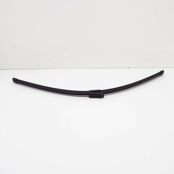 NEW VOLKSWAGEN PASSAT B8 FRONT AERO WIPER BLADE SET LHD 3G1998002 - Image 6