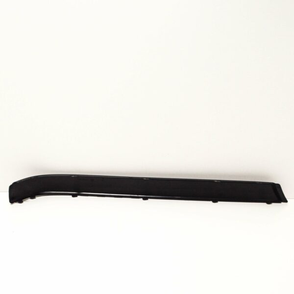NEW BMW 5 E34 REAR BUMPER RIGHT TRIM 51128148818 8148818 1995 - Image 4