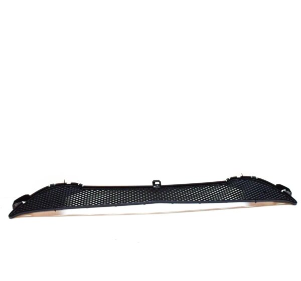NEW MERCEDES BENZ CLA C117 FRONT BUMPER LOWER GRILLE A1178850022 ORIGINAL - Image 4