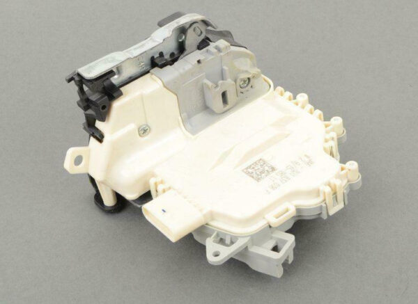 NEW AUDI A1 8X FRONT RIGHT DOOR LOCK LHD 8J1837016F ORIGINAL - Image 4