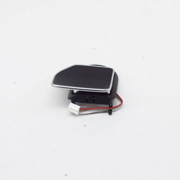 NEW AUDI A3 8P RIGHT STEERING WHEEL SHIFT PADDLE 8J0951528C3Q7 ORIGINAL - Image 4