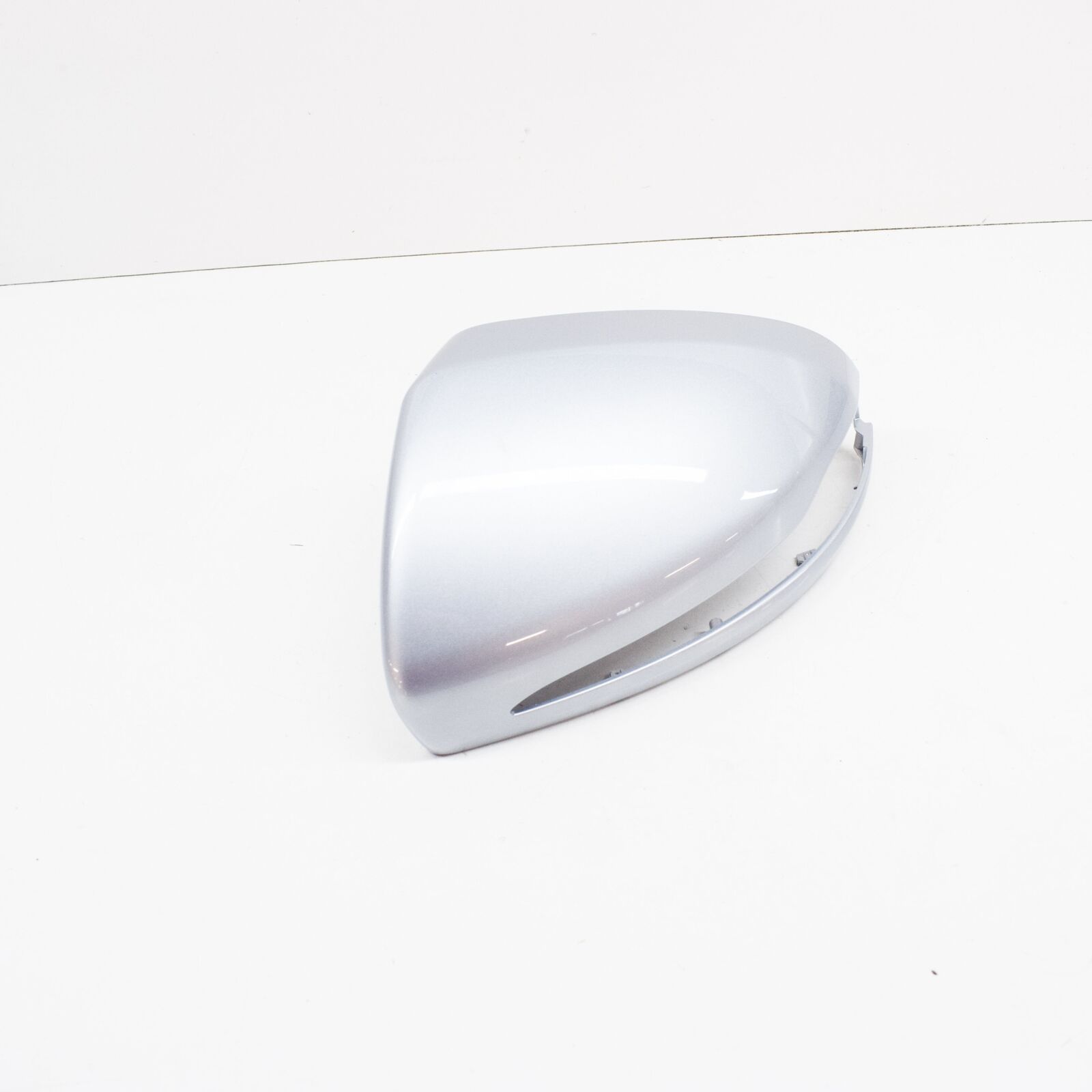 NEW MERCEDES-BENZ C-CLASS W205 LEFT WING MIRROR COVER A09981149009988 ORIGINAL 4 NEW MERCEDES-BENZ C-CLASS W205 LEFT WING MIRROR COVER A09981149009988 ORIGINAL - Image 4