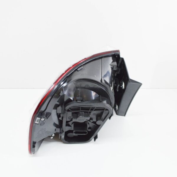 NEW VOLKSWAGEN TOUAREG 7L REAR RIGHT TAILLIGHT 7L6945096S ORIGINAL - Image 4