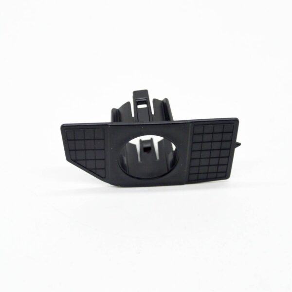 NEW VOLKSWAGEN GOLF MK7 FRONT BUMPER RIGHT PARKTRONIC HOLDER 5G0919494G ORIGINAL - Image 4