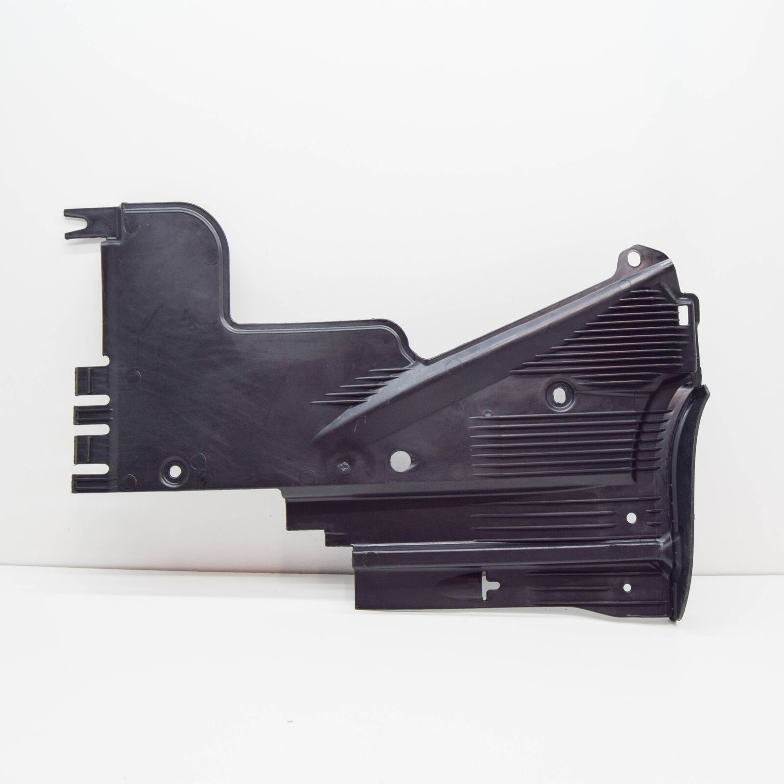 NEW AUDI A5 8T CABRIO REAR RIGHT UNDERBODY COVER 8T8825216B ORIGINAL 4 NEW AUDI A5 8T CABRIO REAR RIGHT UNDERBODY COVER 8T8825216B ORIGINAL - Image 4