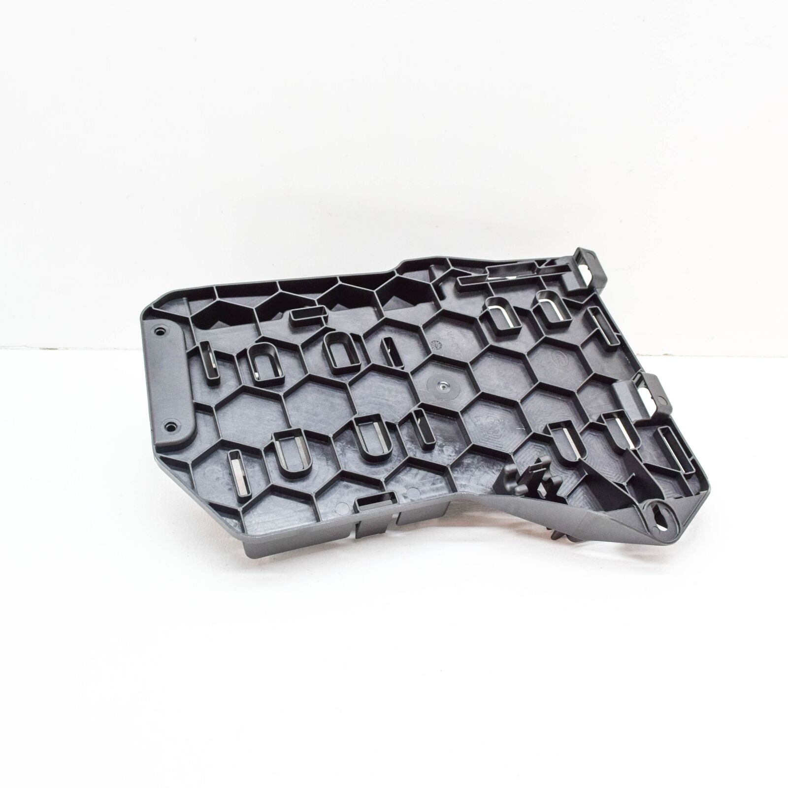 NEW AUDI A5 CABRIO F57 RADIO AMPLIFIER BRACKET 8W7907371 ORIGINAL 4 NEW AUDI A5 CABRIO F57 RADIO AMPLIFIER BRACKET 8W7907371 ORIGINAL - Image 4