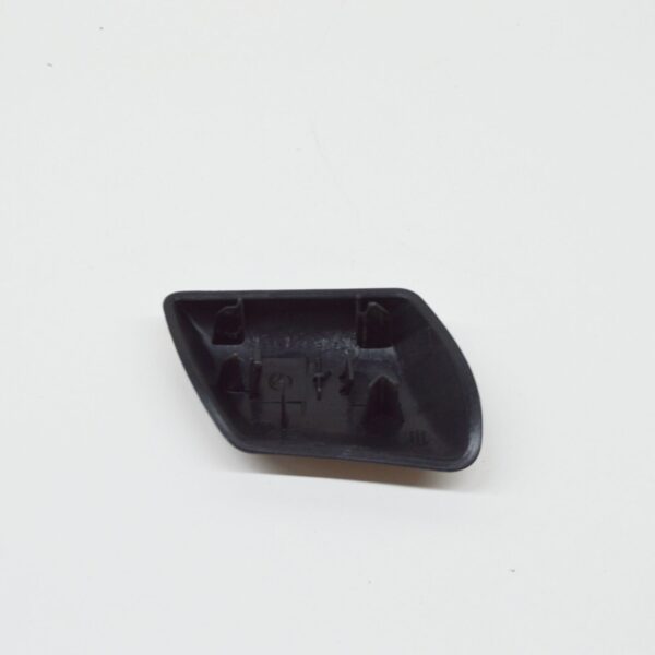 NEW MB VITO W639 LEFT HEADLAMP WASHER COVER CAP A63986900089999 ORIGINAL - Image 4