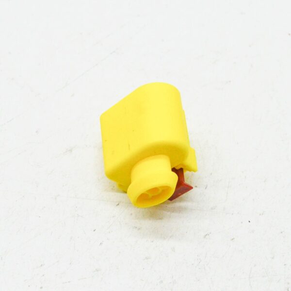 NEW VOLKSWAGEN ARTEON 3H7 3PIN FLAT CONTACT HOUSING 8V0973703 ORIGINAL - Image 4