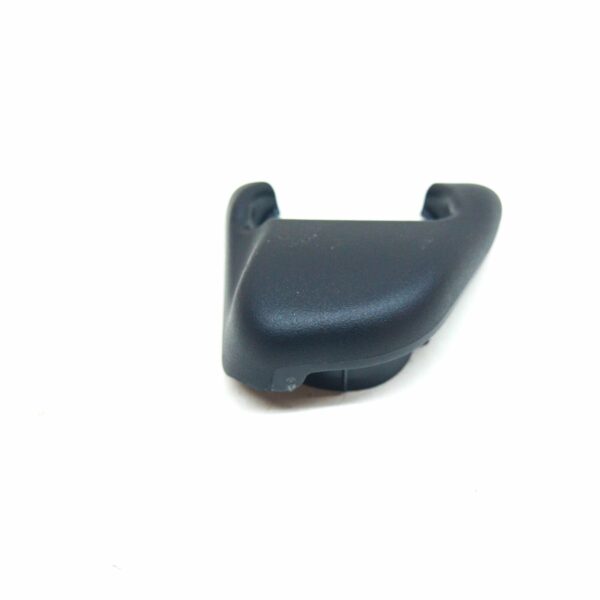 NEW MERCEDES-BENZ B W246 REAR RIGHT SEAT BELT LOWER COVER A2466890237 ORIGINAL - Image 4