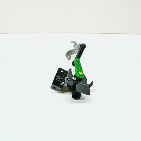 NEW AUDI A3 8V REAR LEFT LEVEL SENSOR WITH POLES 5Q0512521J ORIGINAL - Image 4