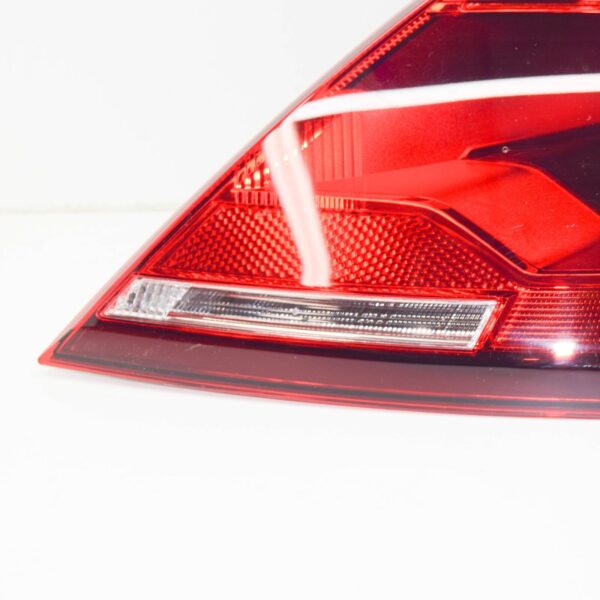 NEW VW BEETLE 5C REAR RIGHT TAILLIGHT 5C5945096S ORIGINAL - Image 4