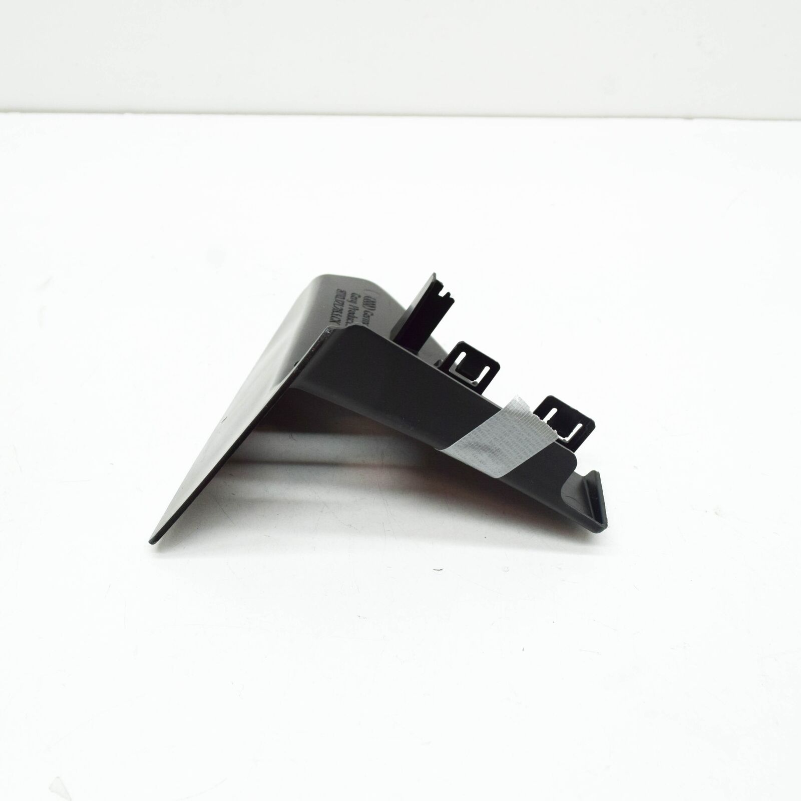 NEW AUDI A4 B9 LEFT AIR GUIDE 8W0121283CK ORIGINAL 4 NEW AUDI A4 B9 LEFT AIR GUIDE 8W0121283CK ORIGINAL - Image 4