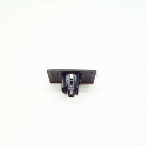 NEW VW PASSAT VARIANT B7 365 FRONT LEFT PARKTRONIC HOLDER 3AA919493B ORIGINAL - Image 4