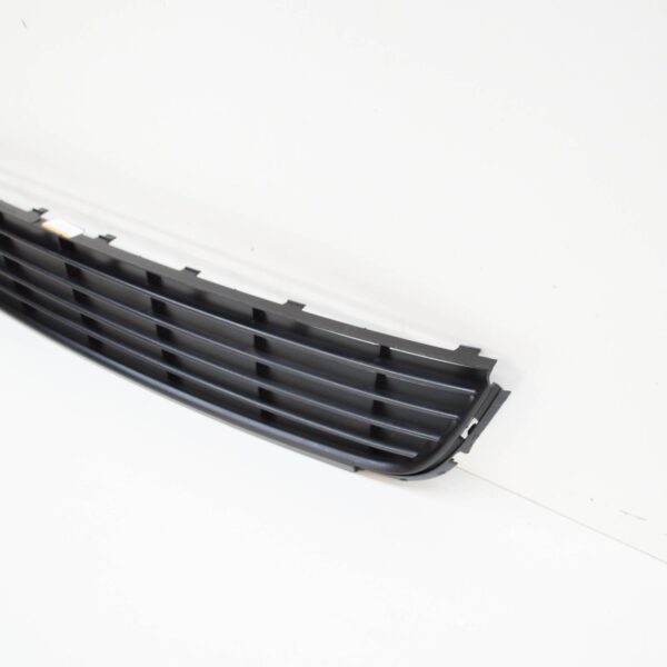 NEW VOLKSWAGEN GOLF MK6 FRONT BUMPER CENTER VENT GRILLE 1K9853677A9B9 ORIGINAL - Image 4