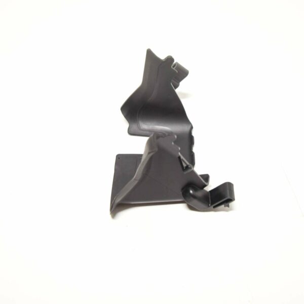 NEW AUDI A3 8V UPPER CENTRE AIR GUIDE 8V0121285B ORIGINAL - Image 4