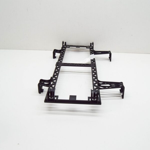 NEW MERCEDES-BENZ GLE W166 ENGINE COOLER BRACKET A1665010920 ORIGINAL - Image 4