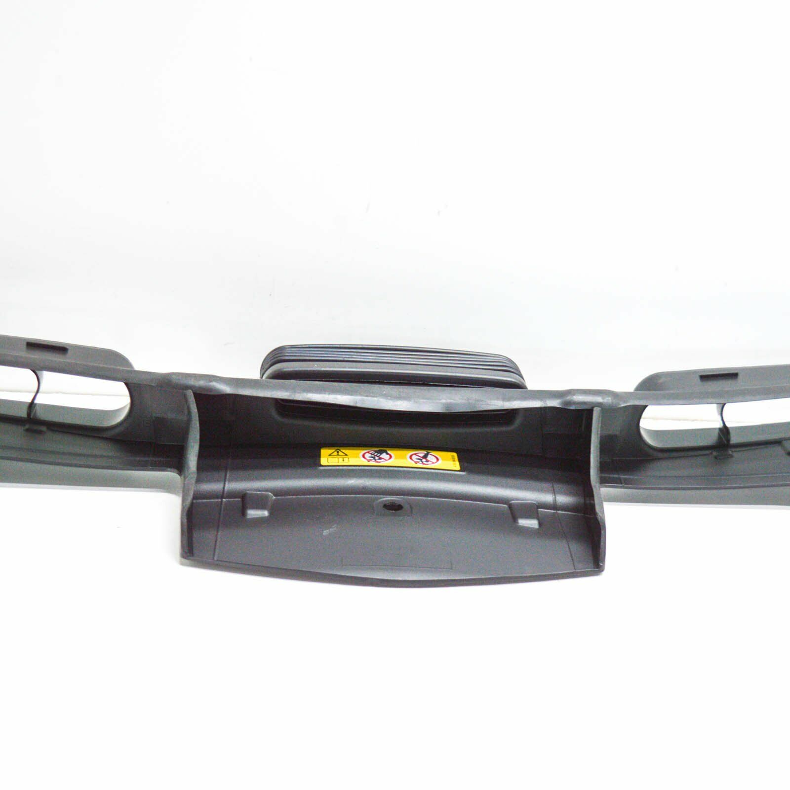 NEW MERCEDES-BENZ C-CLASS W205 COLD AIR INTAKE A2055000155 ORIGINAL 4 NEW MERCEDES-BENZ C-CLASS W205 COLD AIR INTAKE A2055000155 ORIGINAL - Image 4