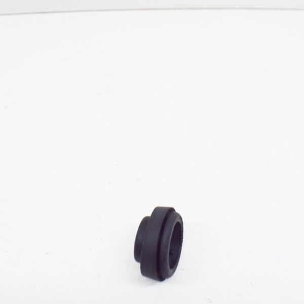 NEW BMW X5 E53 REAR WINDOW WIPER ARM GROMMET 61628244453 8244453 ORIGINAL - Image 4