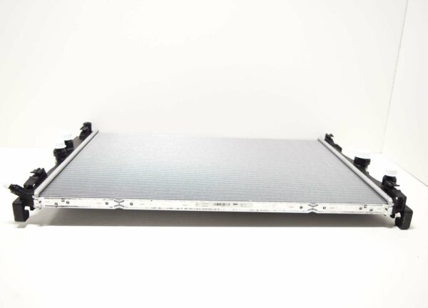 NEW MERCEDES-BENZ A-CLASS W177 ENGINE COOLING RADIATOR A2475000203 ORIGINAL - Image 4