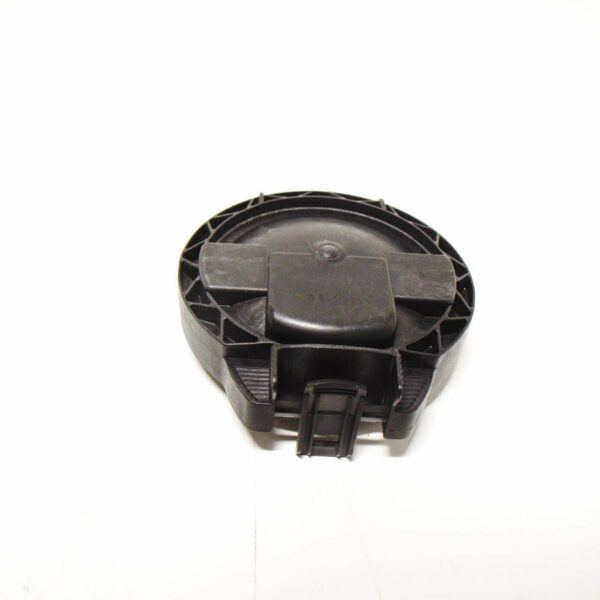 NEW MERCEDES BENZ C-CLASS W202 HEADLIGHT BULB COVER CAP A1408200549 ORIGINAL - Image 4