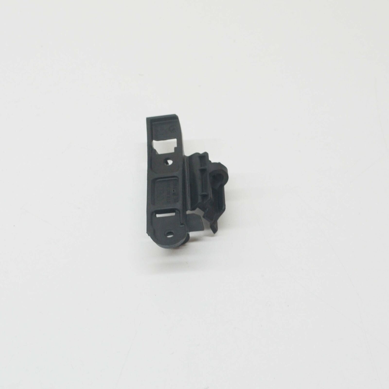 NEW AUDI A5 SPORTBACK 8T8 REAR BUMPER LEFT UPPER BRACKET 8T8807889 ORIGINAL 4 NEW AUDI A5 SPORTBACK 8T8 REAR BUMPER LEFT UPPER BRACKET 8T8807889 ORIGINAL - Image 4