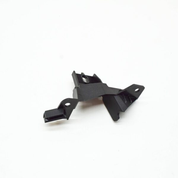 NEW AUDI A6 C8 FRONT BUMPER RIGHT ADAPTER 4K0807078A ORIGINAL - Image 4