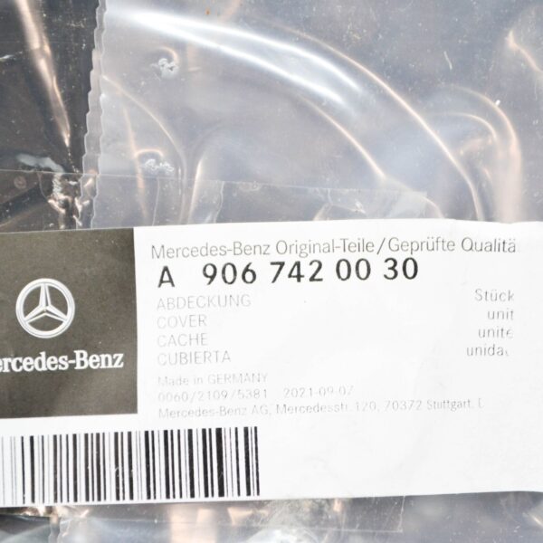 NEW MERCEDES-BENZ SPRINTER 906 REAR LEFT PANEL DOOR COVER A9067420030 - Image 6