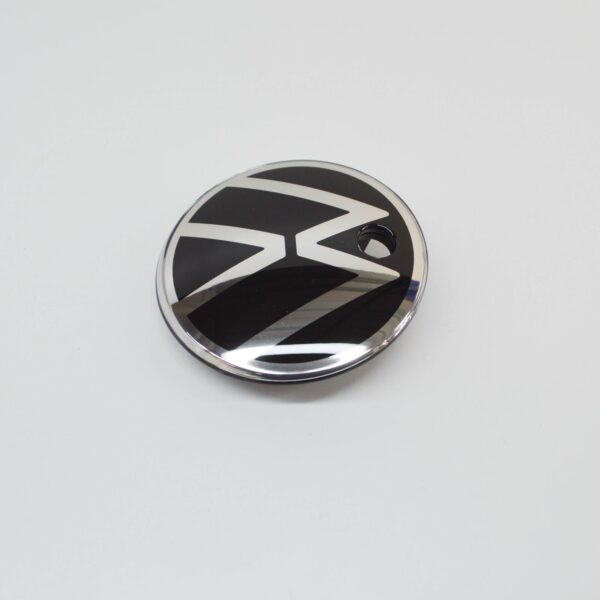 NEW VW ARTEON FRONT RADIATOR GRILLE EMBLEM BADGE 3G7853600CDPJ ORIGINAL - Image 4
