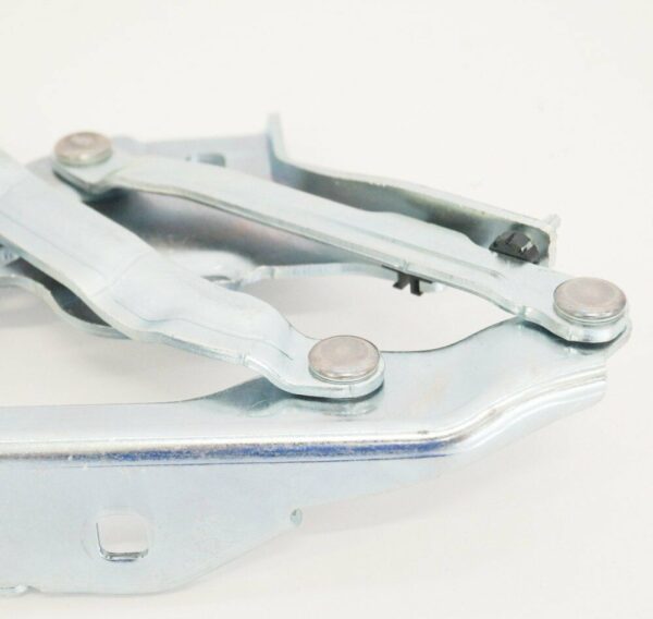 NEW AUDI A4 AVANT B9 BONNET RIGHT HINGE 8W0823302D - Image 7