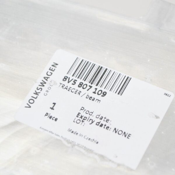 NEW AUDI A3 8V FRONT BUMPER IMPACT REINFORCEMENT BAR 8V5807109 - Image 7