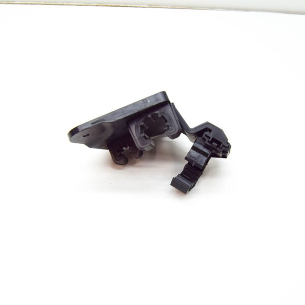 NEW AUDI RSQ3 8U A/C REFRIGERANT HOSE BRACKET 8U0260759A ORIGINAL - Image 5