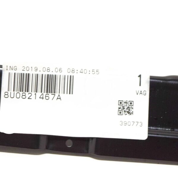 NEW AUDI Q3 8U LEFT FRONT BRACKET FOR FENDER 8U0821467A - Image 7