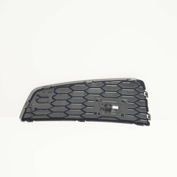NEW AUDI Q3 8U FRONT BUMPER RIGHT SIDE GRILLE 8U0807682TT94 - Image 7