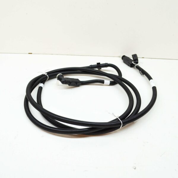 NEW VW ARTEON 3H7 REDUCING AGENT INJECTOR SUPPLY LINE 3Q0131984AC ORIGINAL - Image 5