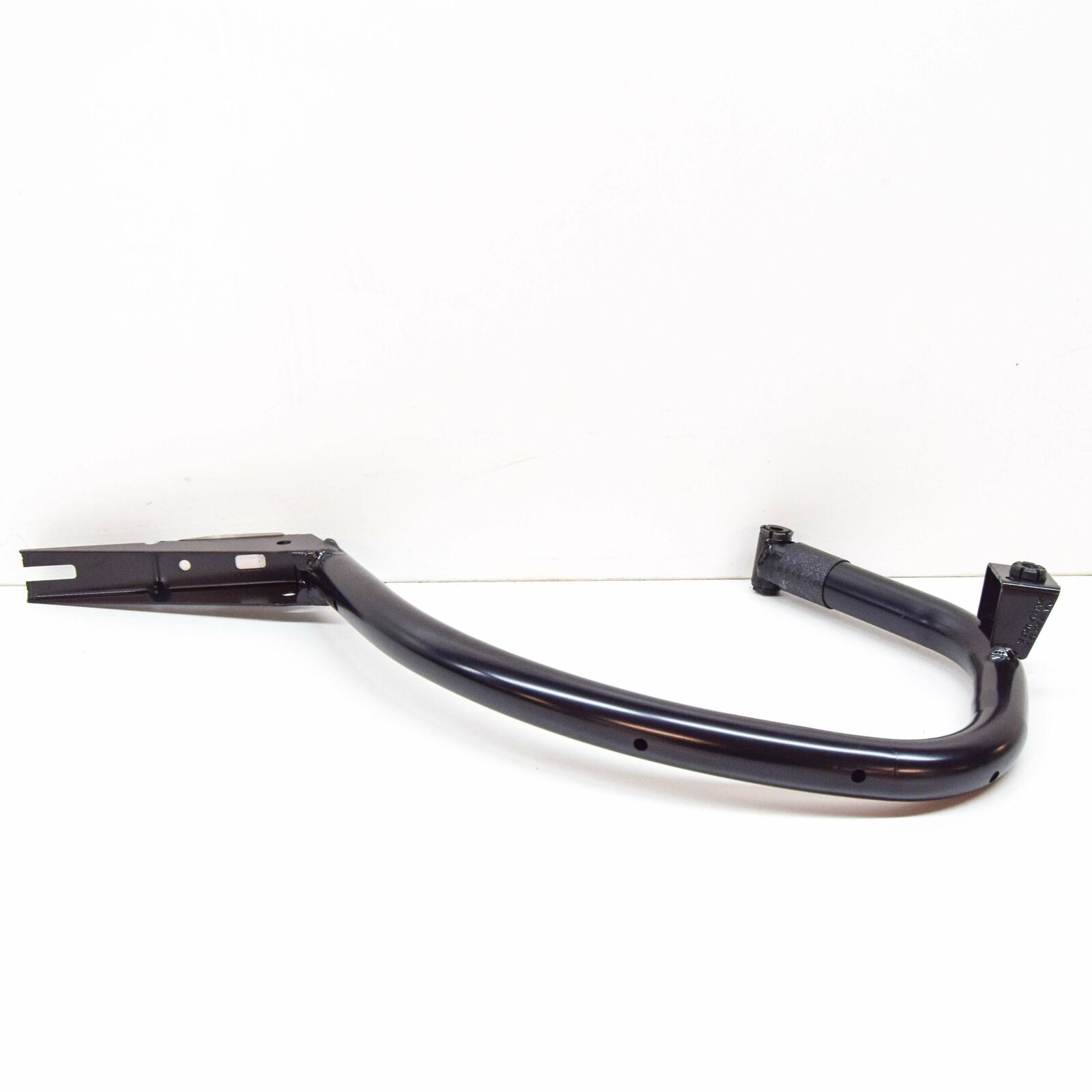 NEW MERCEDES-BENZ CLA COUPE C117 RIGHT TAILGATE HINGE A1177500228 5 NEW MERCEDES-BENZ CLA COUPE C117 RIGHT TAILGATE HINGE A1177500228 - Image 5