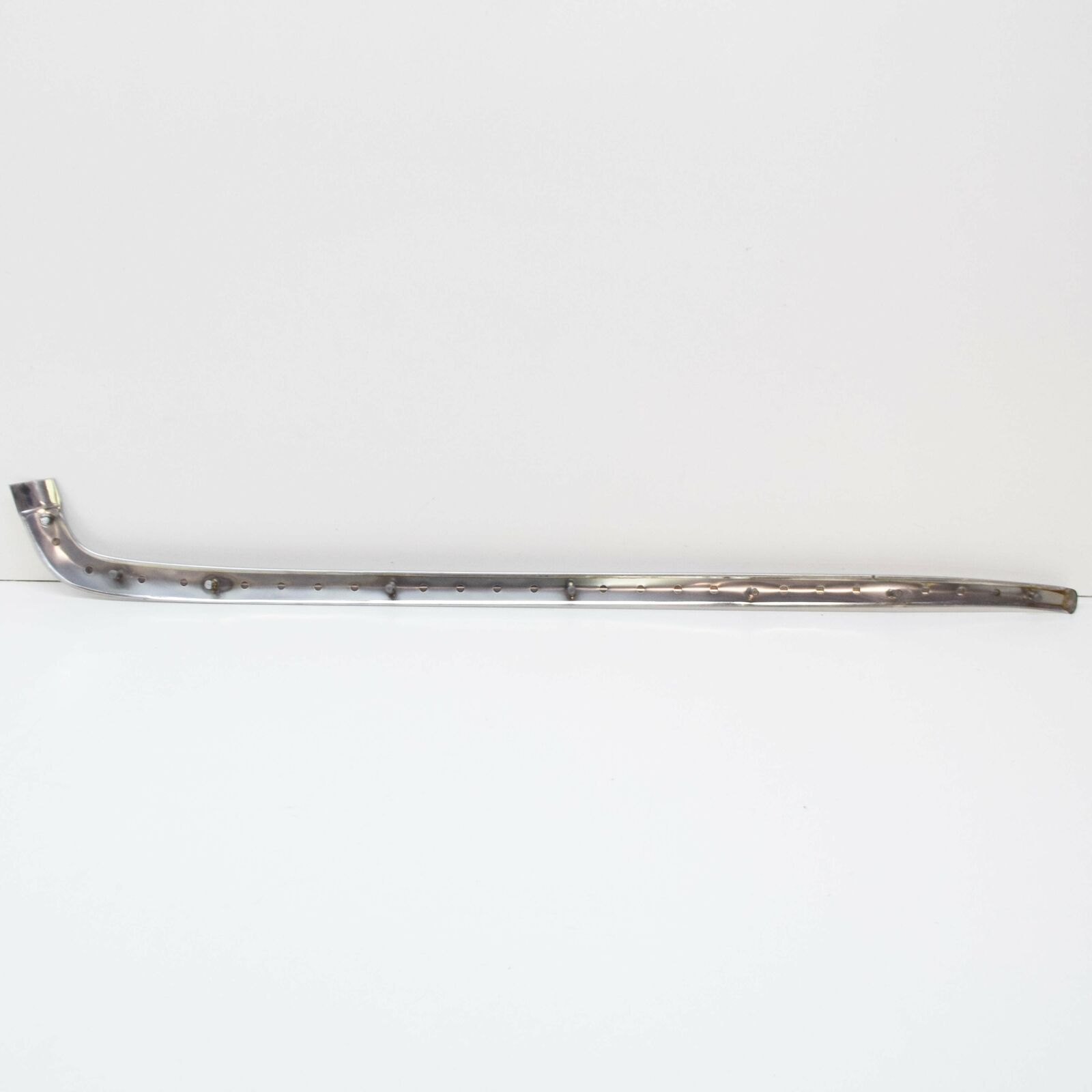 NEW MERCEDES-BENZ E W124 REAR LEFT BUMPER PANELLING TRIM A1248802136 ORIGINAL 5 NEW MERCEDES-BENZ E W124 REAR LEFT BUMPER PANELLING TRIM A1248802136 ORIGINAL - Image 5