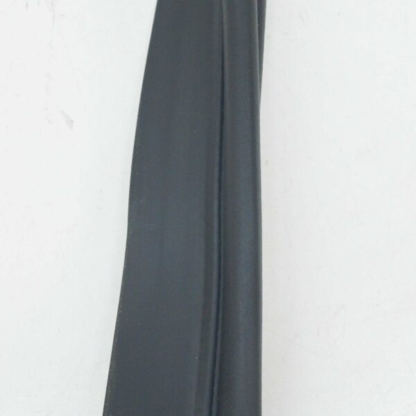 NEW AUDI A4 AVANT B8 REAR LID FLAP SEAL 8K9827705F - Image 7