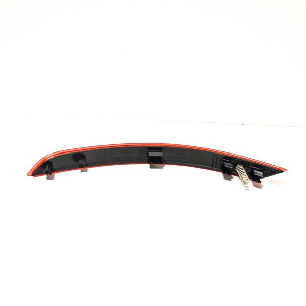 NEW AUDI A4 ALLROAD 8W B9 REAR RIGHT REFLECTOR 8W9945106A ORIGINAL - Image 5