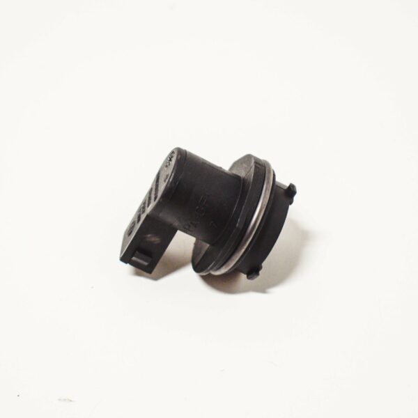 NEW BMW 3 E39 THIRD BRAKE LIGHT BULB SOCKET 63258375599 8375599 - Image 7