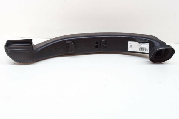 NEW MERCEDES-BENZ E W213 INSTRUMENT PANEL LEFT AIR DUCT A2138302901 ORIGINAL - Image 5