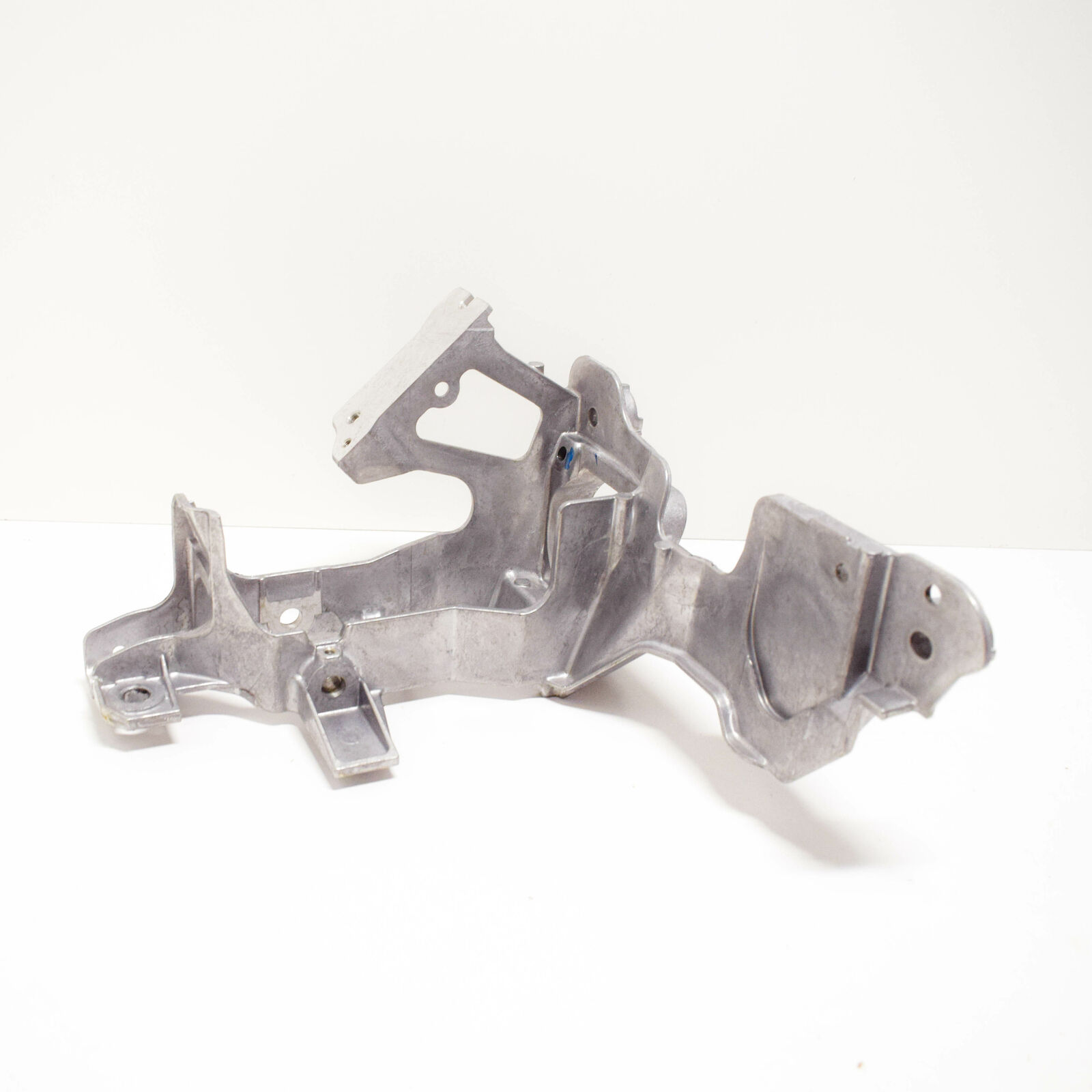 NEW AUDI A4 B9 BRAKE PEDAL BRACKET LHD 8W1723117B ORIGINAL 5 NEW AUDI A4 B9 BRAKE PEDAL BRACKET LHD 8W1723117B ORIGINAL - Image 5