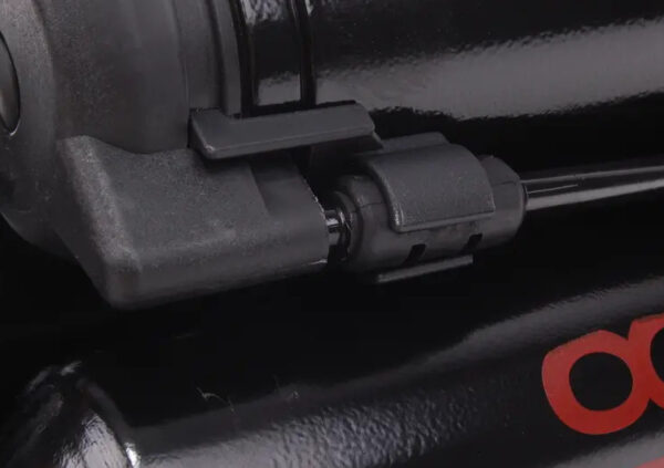 NEW MB E W211 REAR RIGHT HYDRO-PNEUMATIC SHOCK ABSORBER A2113200831 ORIGINAL - Image 5